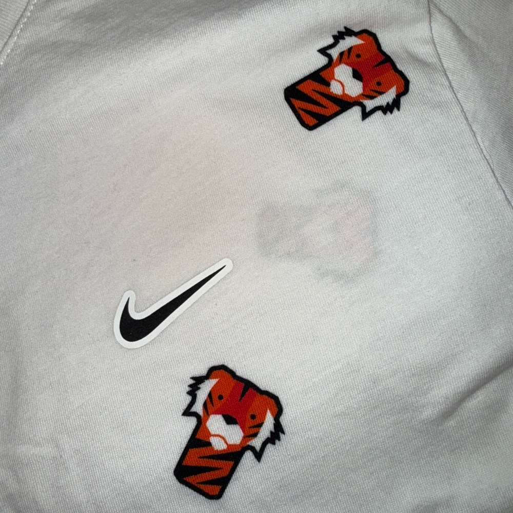 Nike Men's Tiger Woods TW 'Frank Clubhead' Graphic Golf T-Shirt